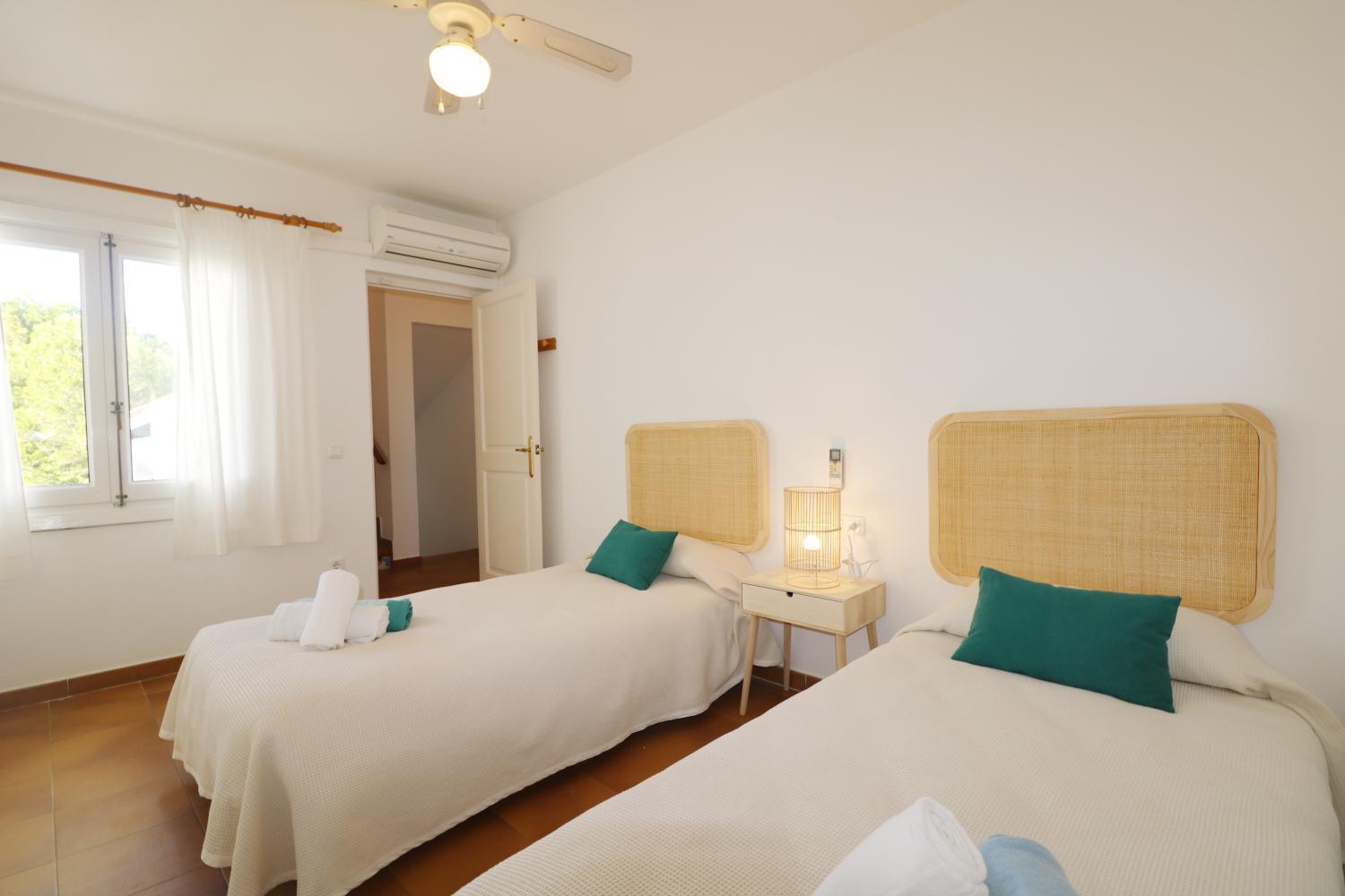 Villa Las Marinas - 4, Con Piscina Privada Y A 5 Minutos De La Playa Arenal d'en Castell Luaran gambar